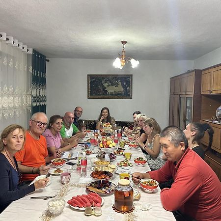 Guest House Baytur Kochkor Екстериор снимка