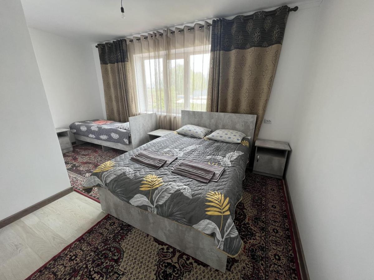 Guest House Baytur Kochkor Екстериор снимка