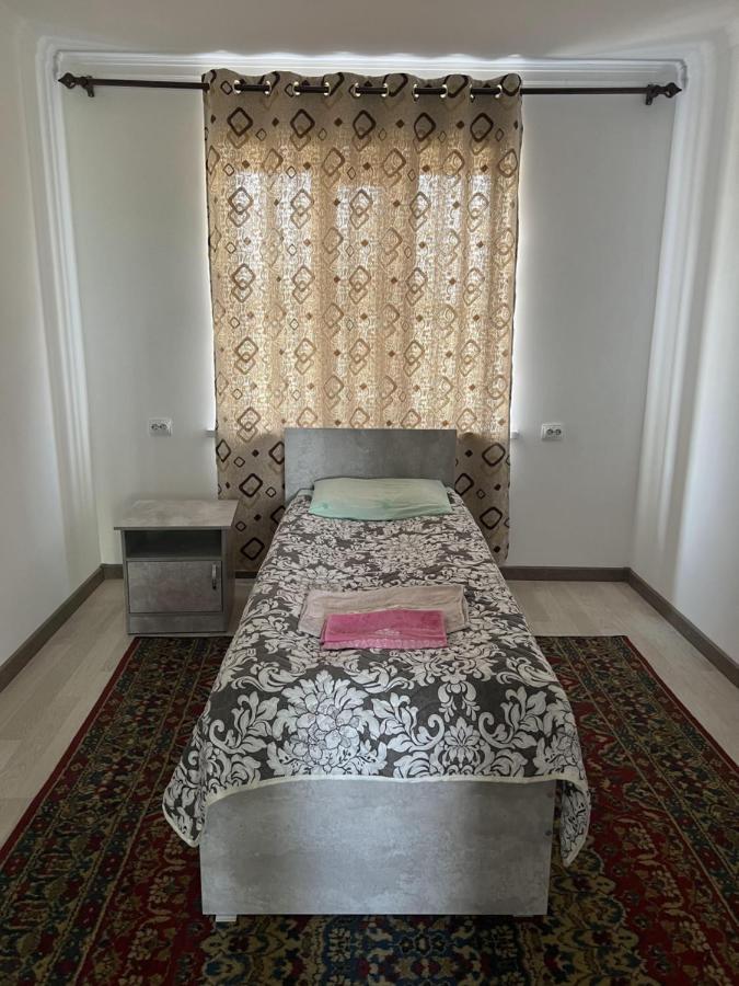 Guest House Baytur Kochkor Екстериор снимка