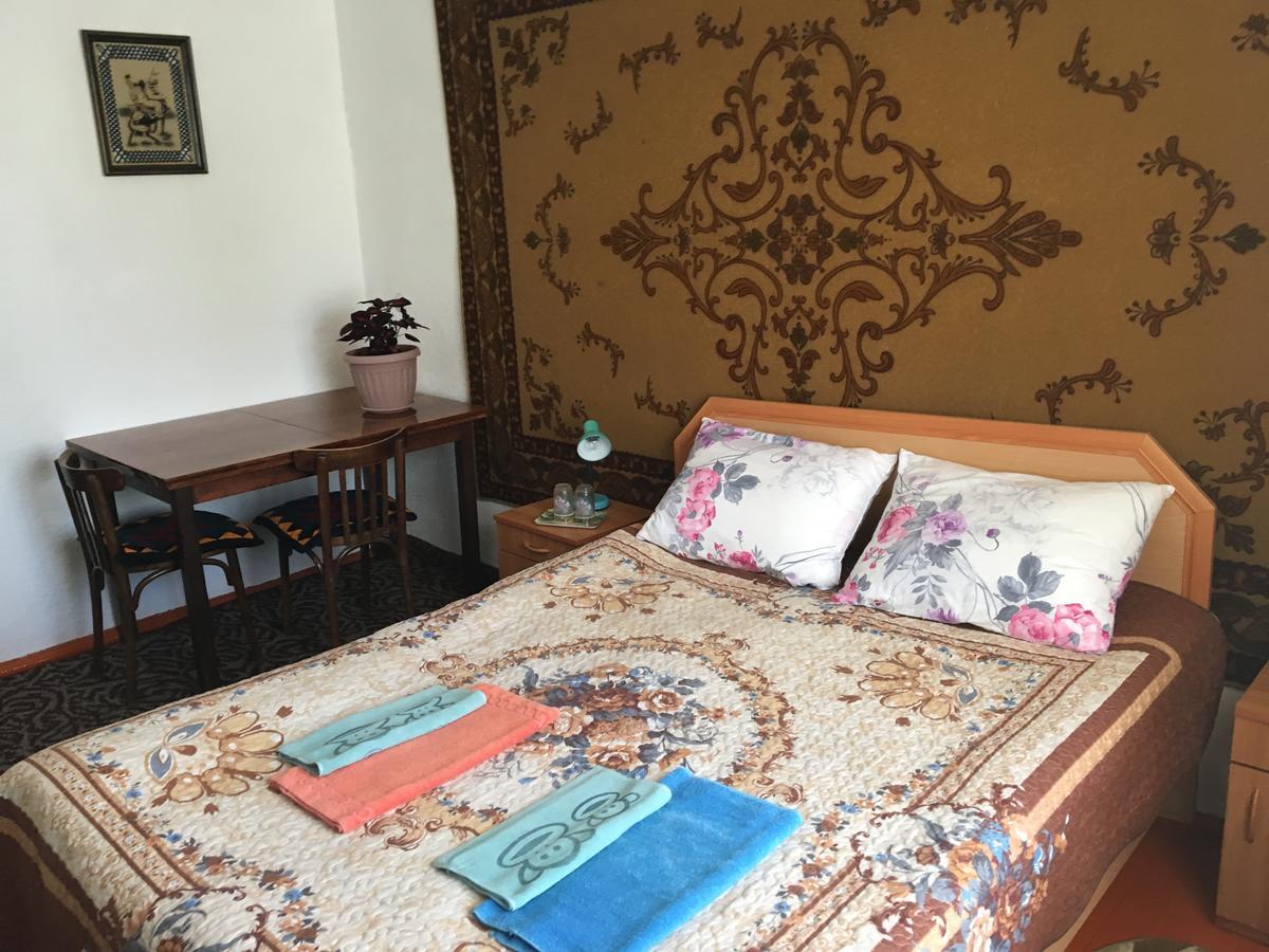 Guest House Baytur Kochkor Екстериор снимка