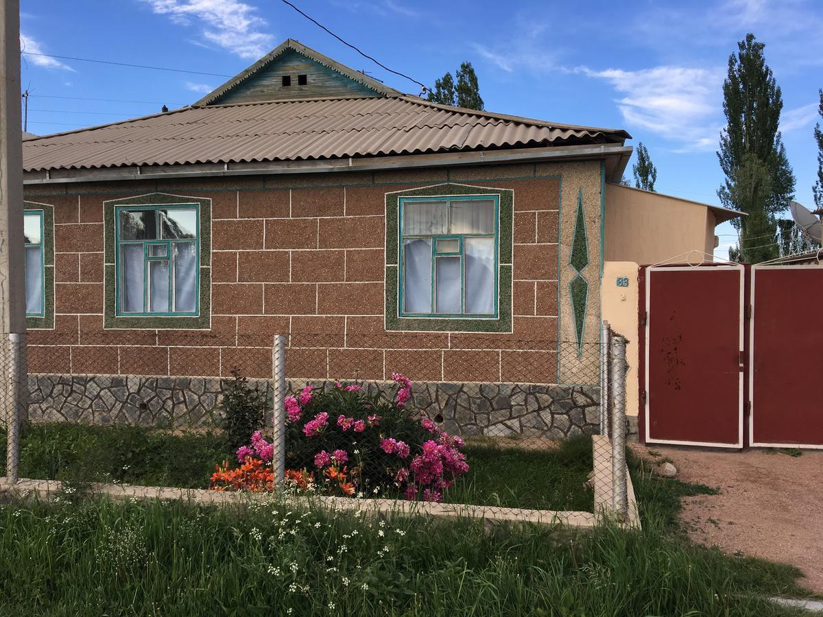 Guest House Baytur Kochkor Екстериор снимка